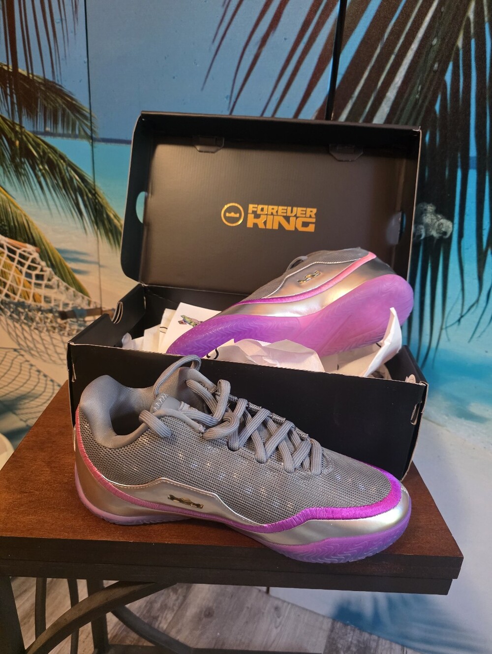 Nike LeBron XXIII Lux Bubble Boy Iridescent Silver & Purple Sneaker 7y/8.5 women - Picture 4 of 10